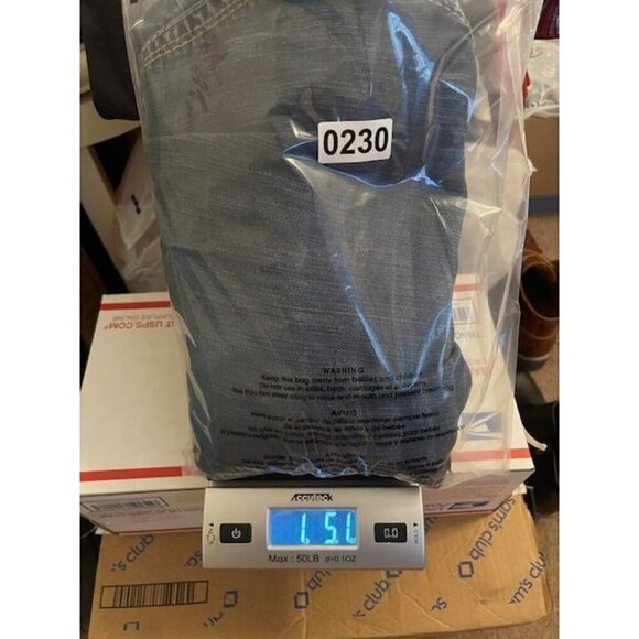 Silver Jeans Co. WOMEN'S Tuesday Mid-Rise Bootcut Denim Jeans SZ 20/L33 WORN-IN - Picture 14 of 16